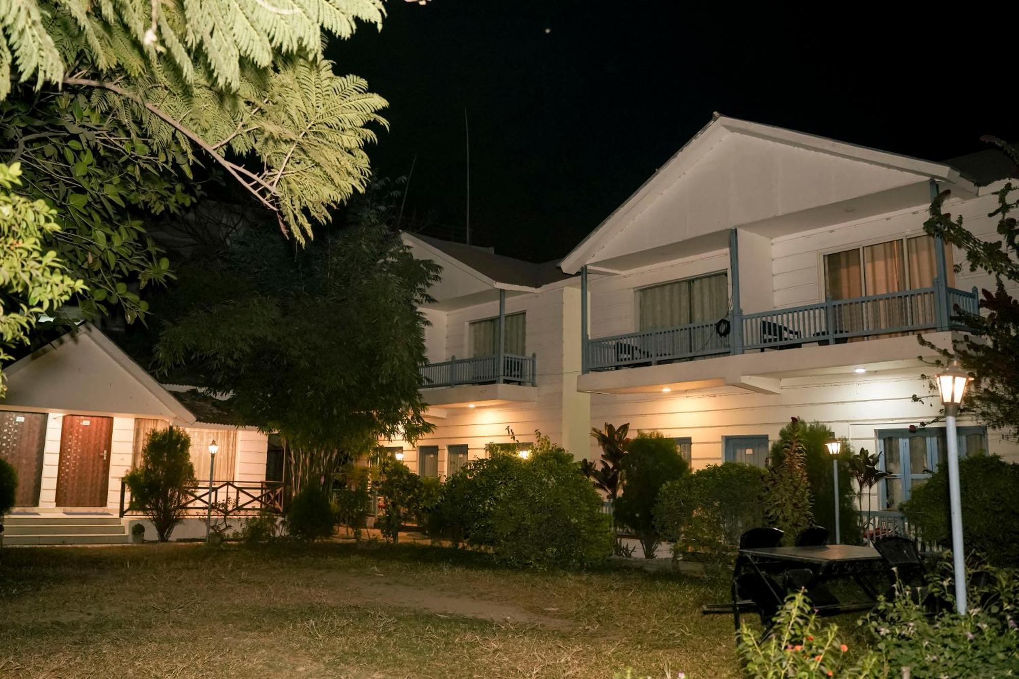 Chintan Chautari Itahari Dış mekan fotoğraf
